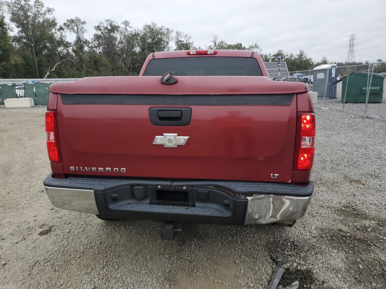 2007 Chevrolet Silverado - Image 6