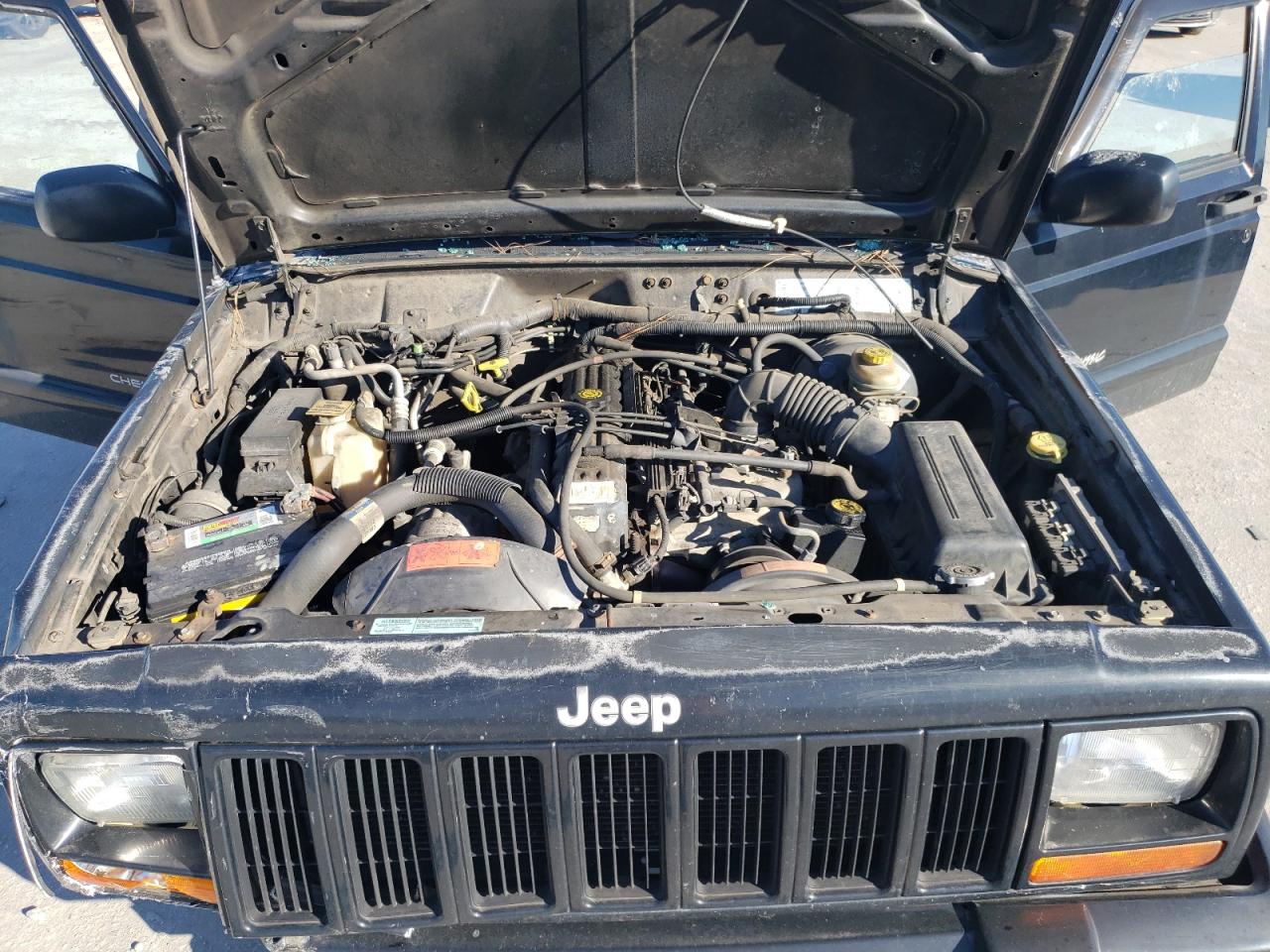2000 Jeep Cherokee - Image 13