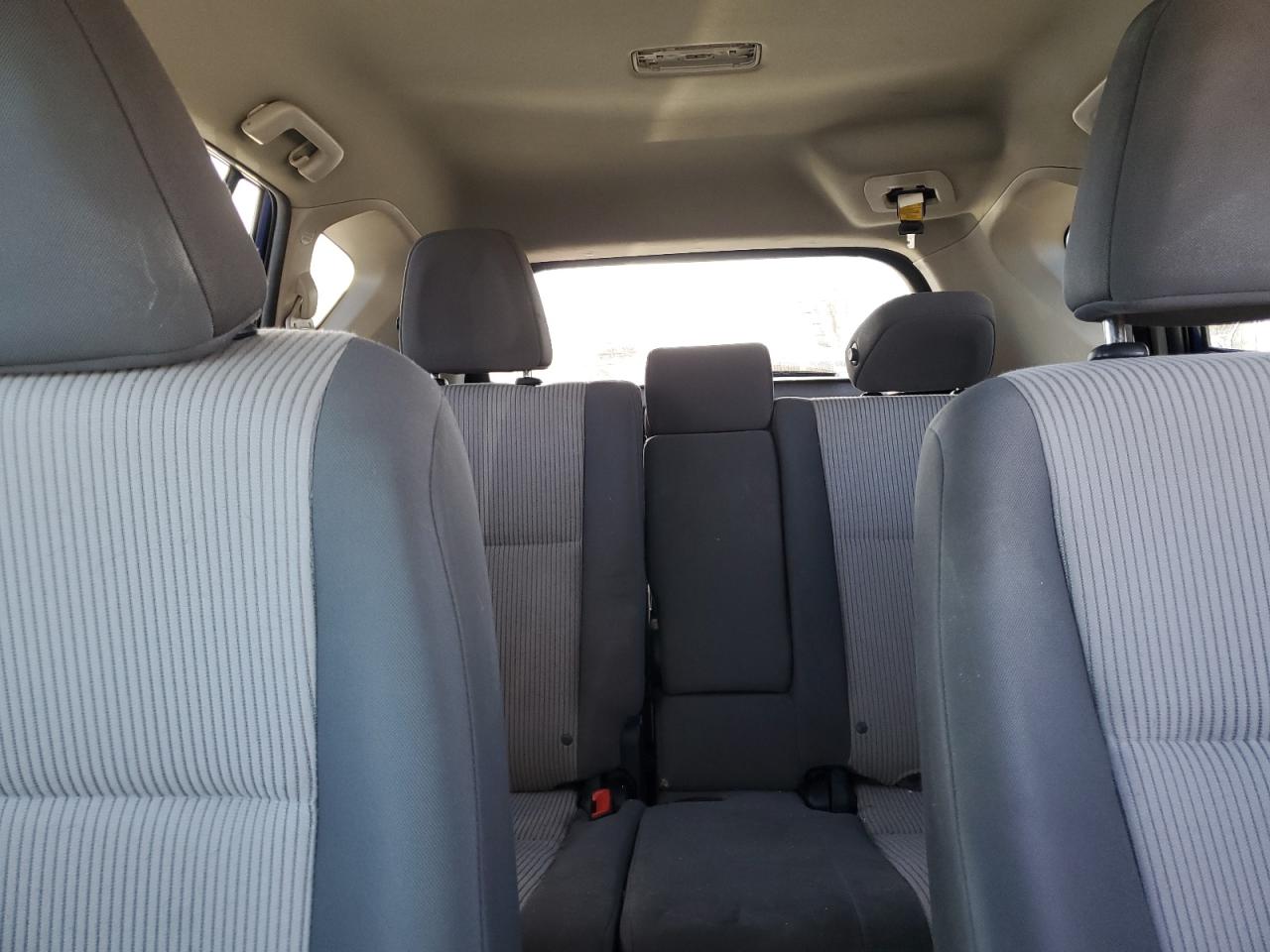 2015 Toyota RAV 4 - Image 10