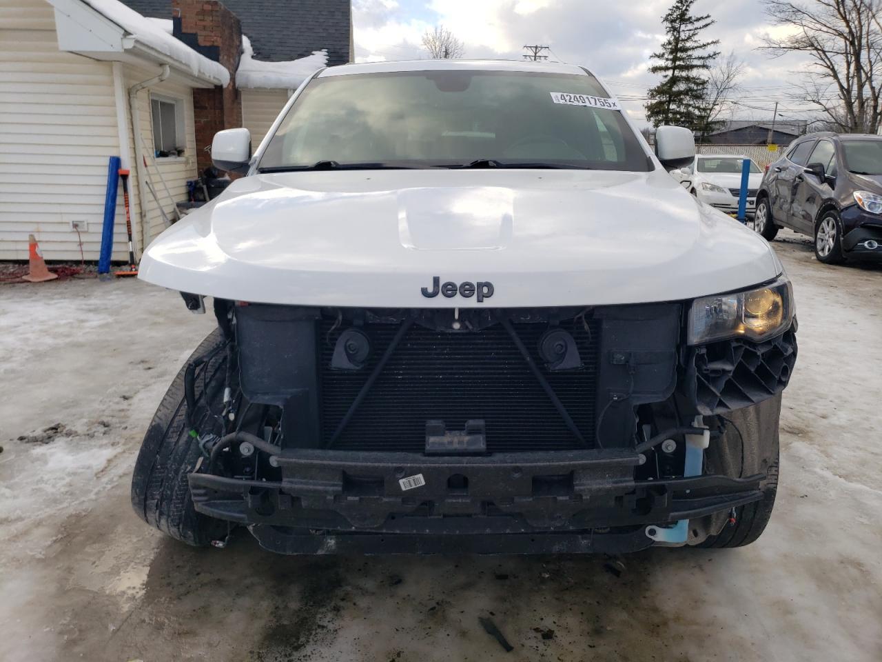 2019 Jeep Grand Cherokee - Image 5
