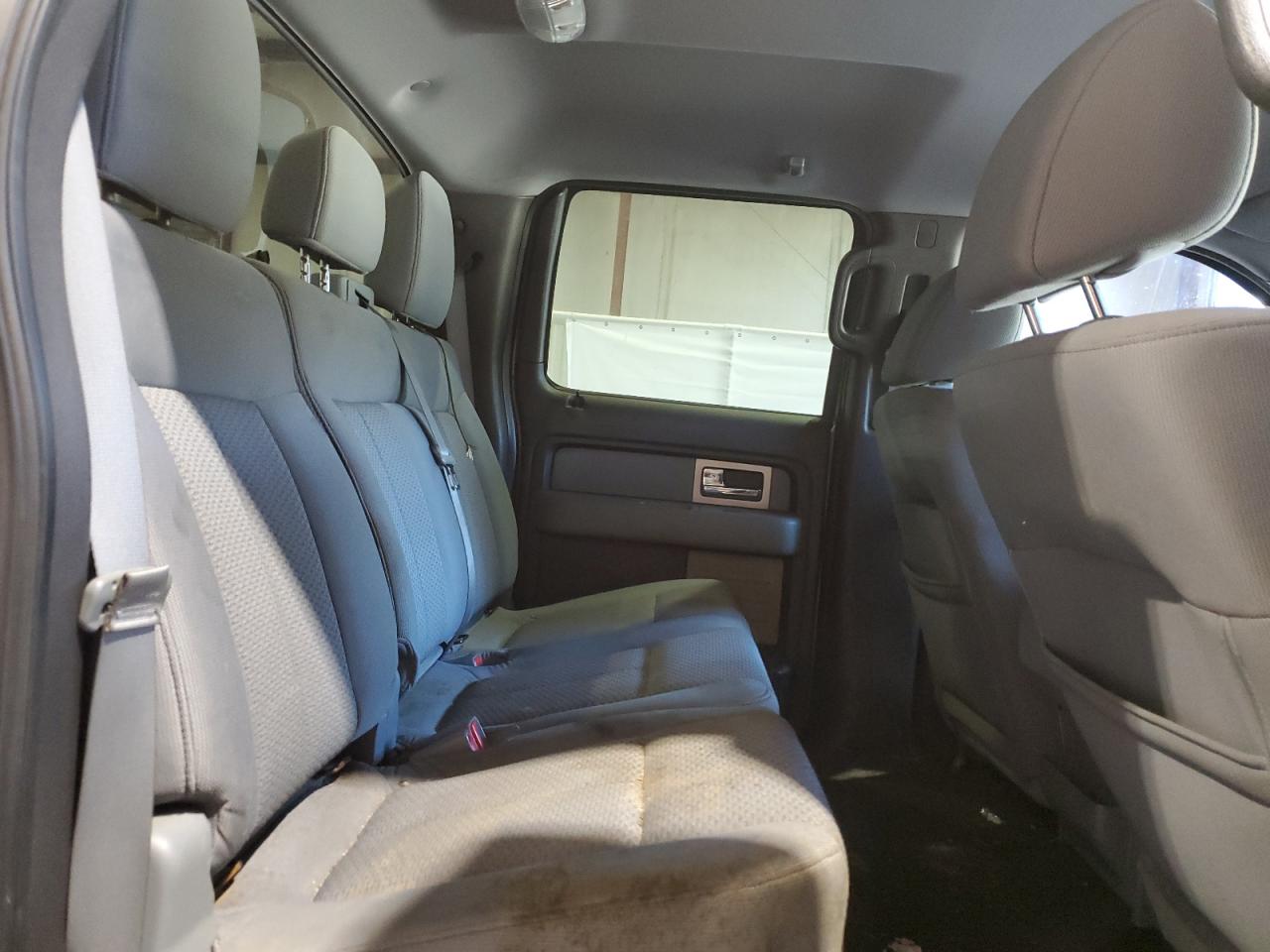 2011 Ford F-150 - Image 10
