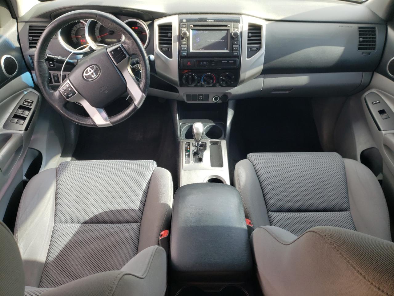 2013 Toyota Tacoma - Image 8