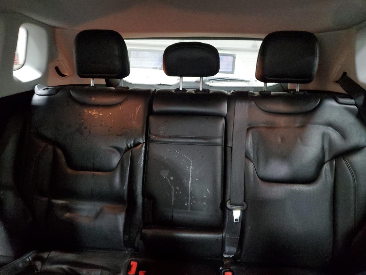 2018 Jeep Compass - Image 10