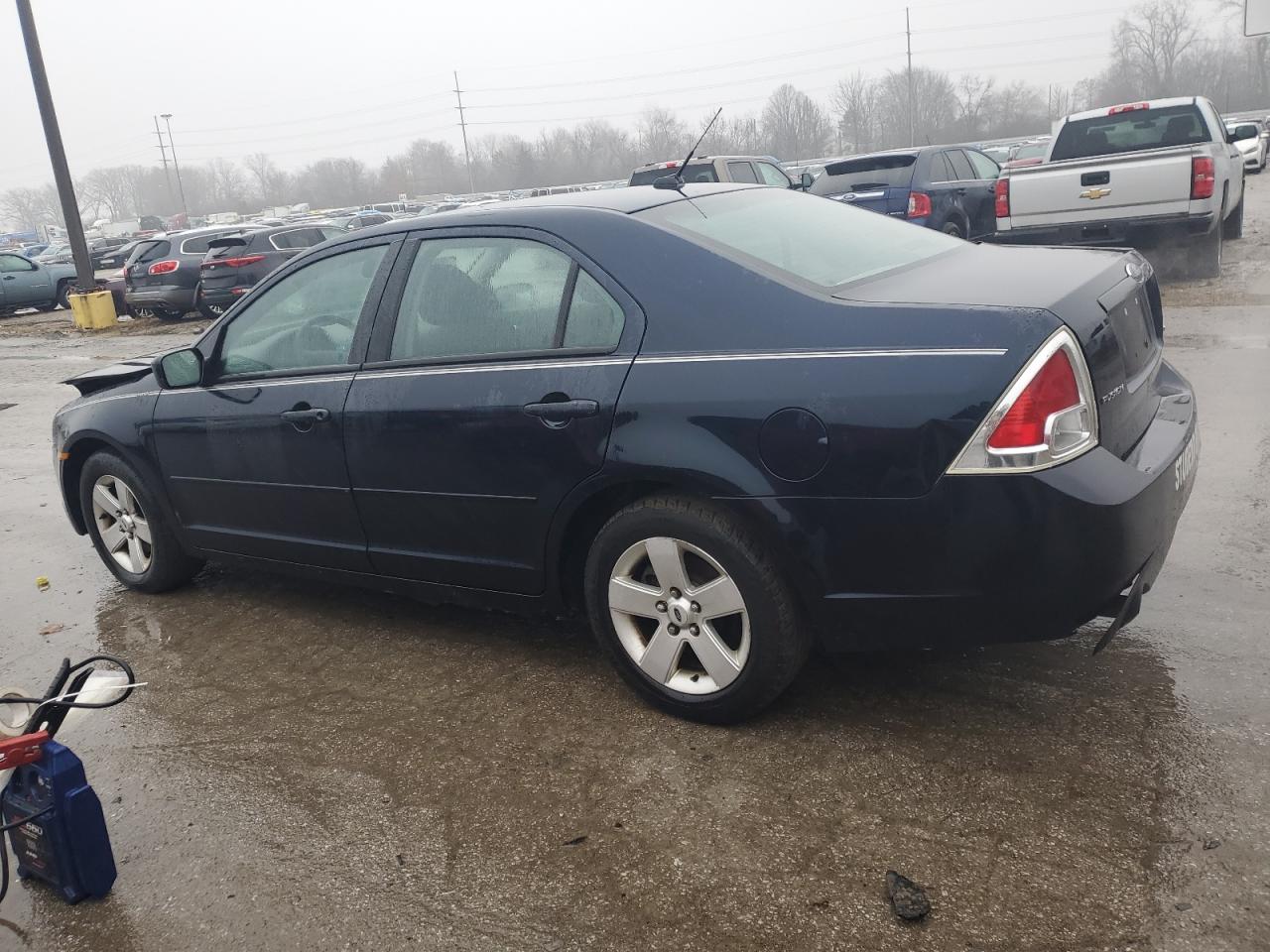 2009 Ford Fusion - Image 2