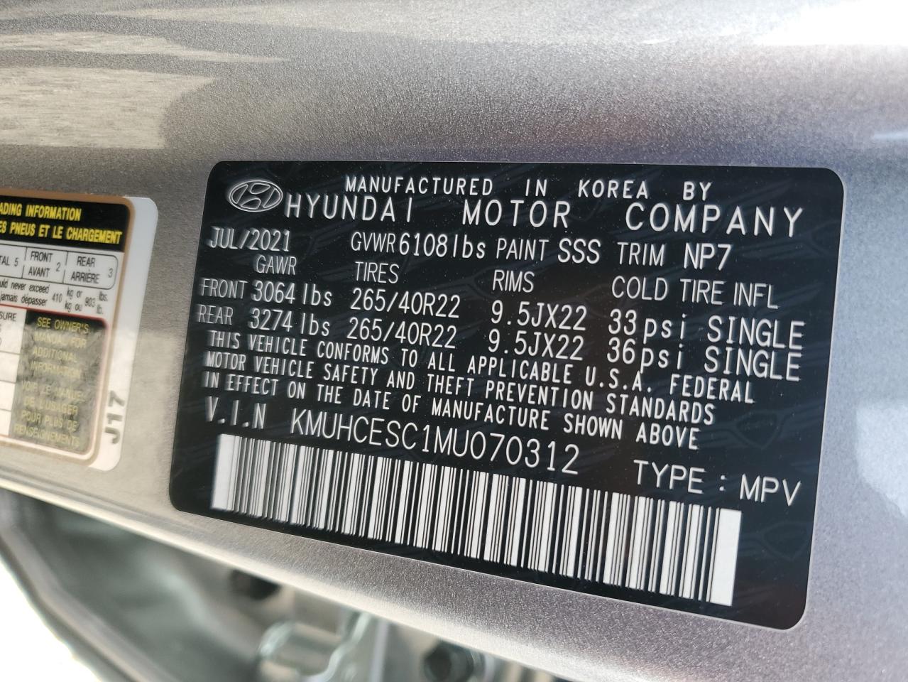 2021 Genesis GV80 - Image 13