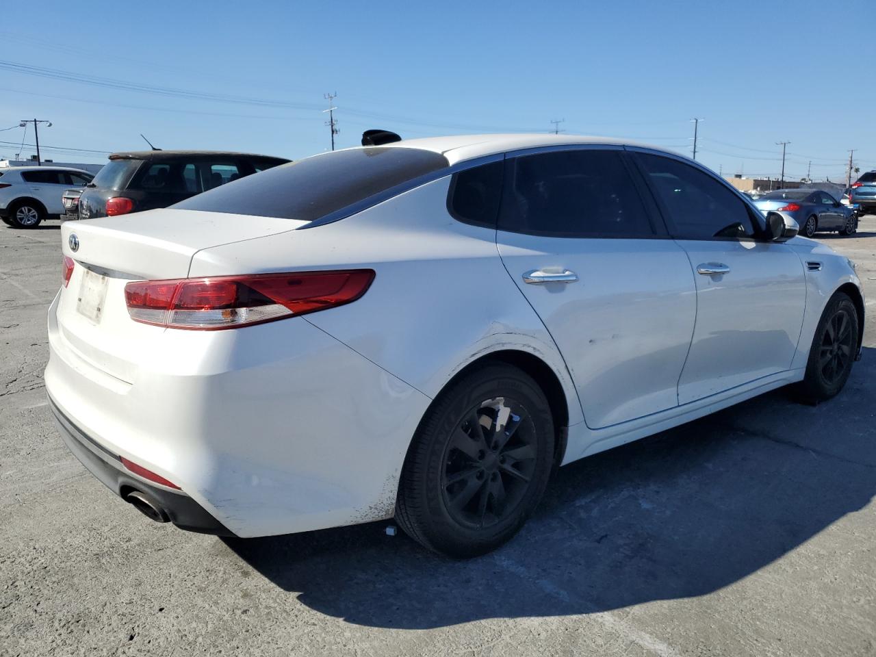 2016 Kia Optima - Image 3