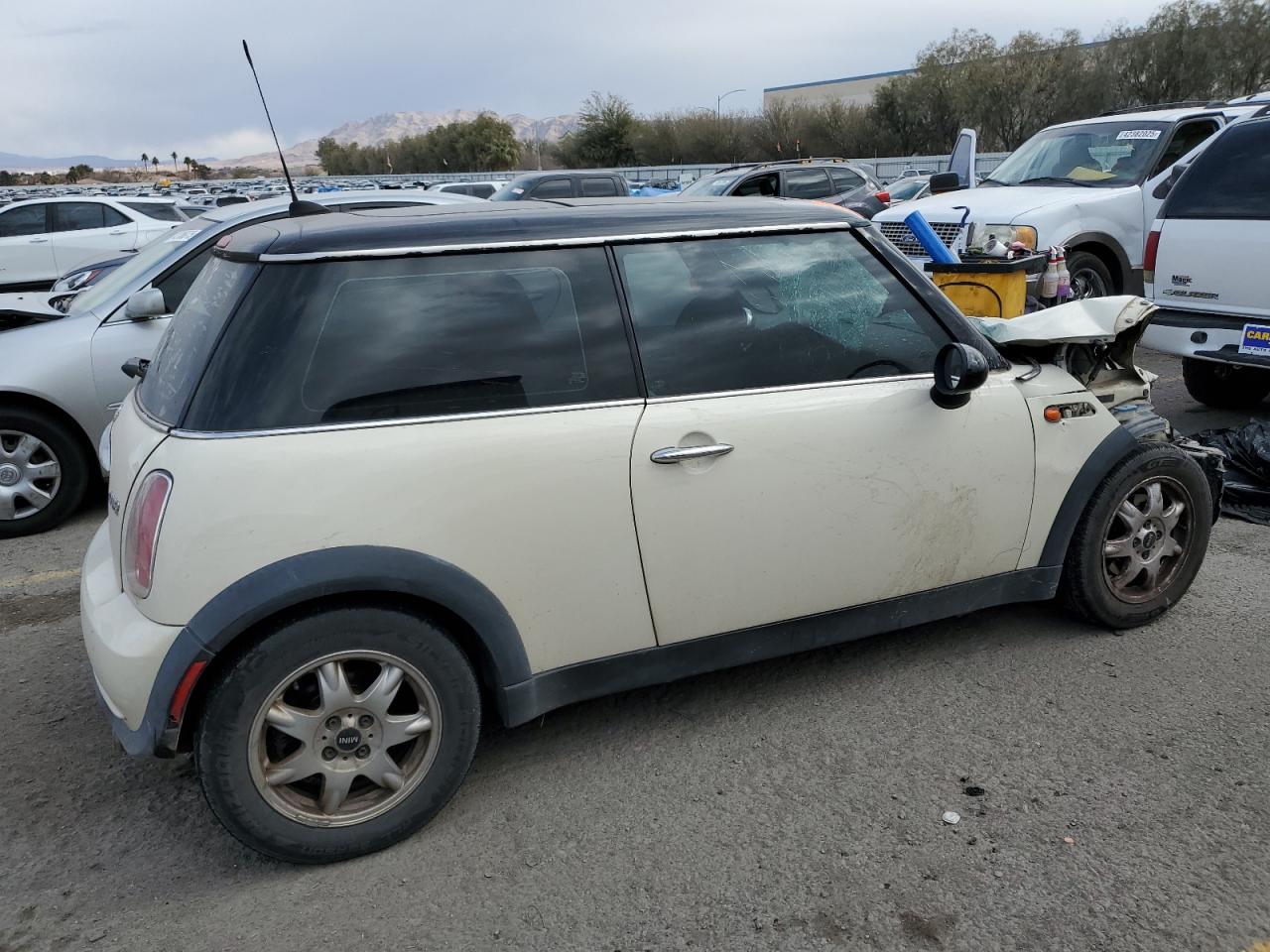 2006 MINI Cooper - Image 3