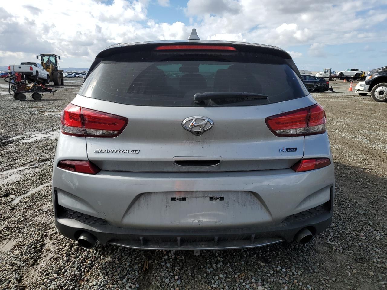 2020 Hyundai Elantra - Image 6