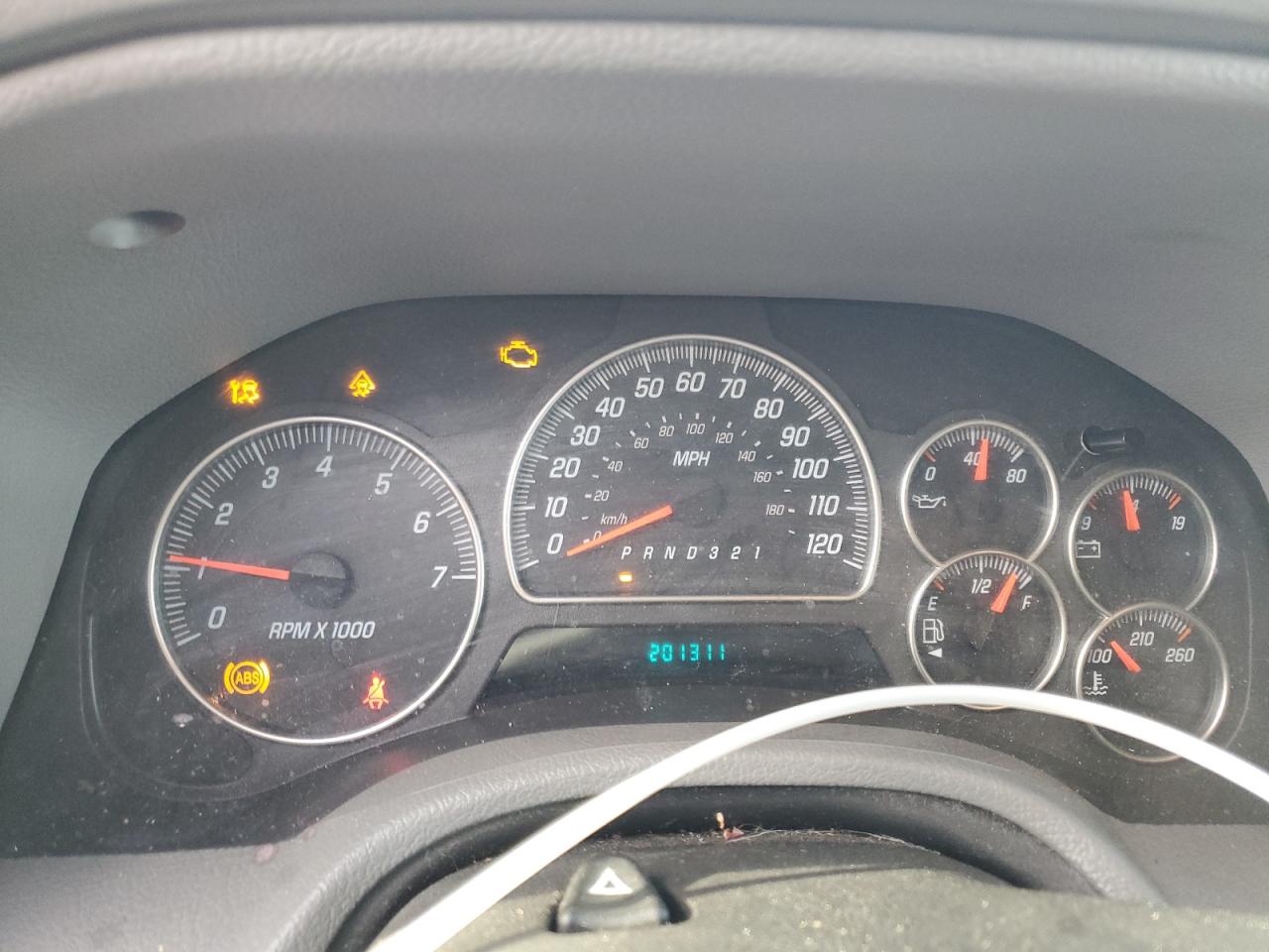 2006 GMC Envoy - Image 9
