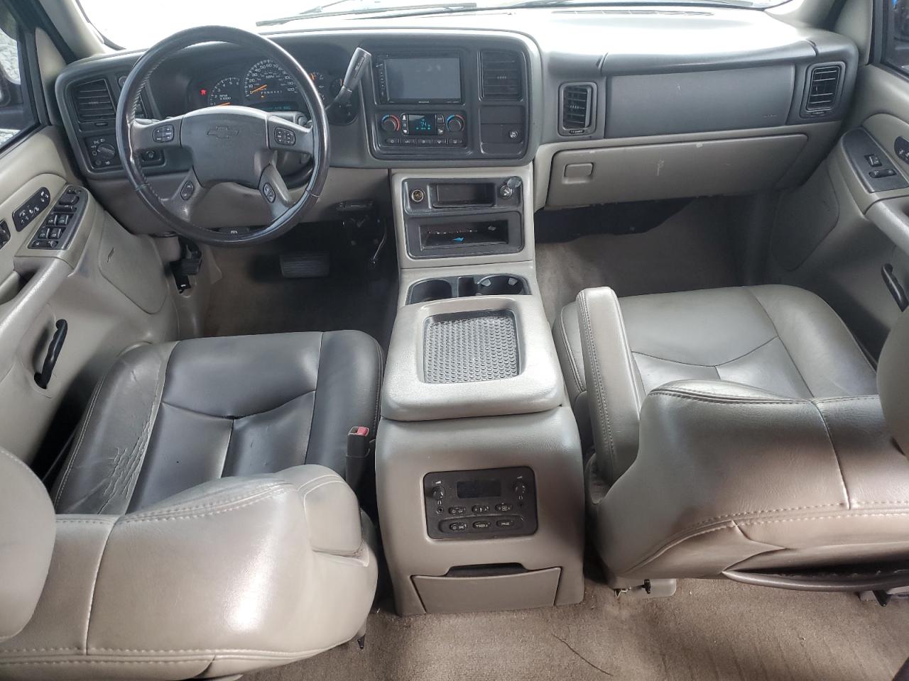 2006 Chevrolet Tahoe - Image 8