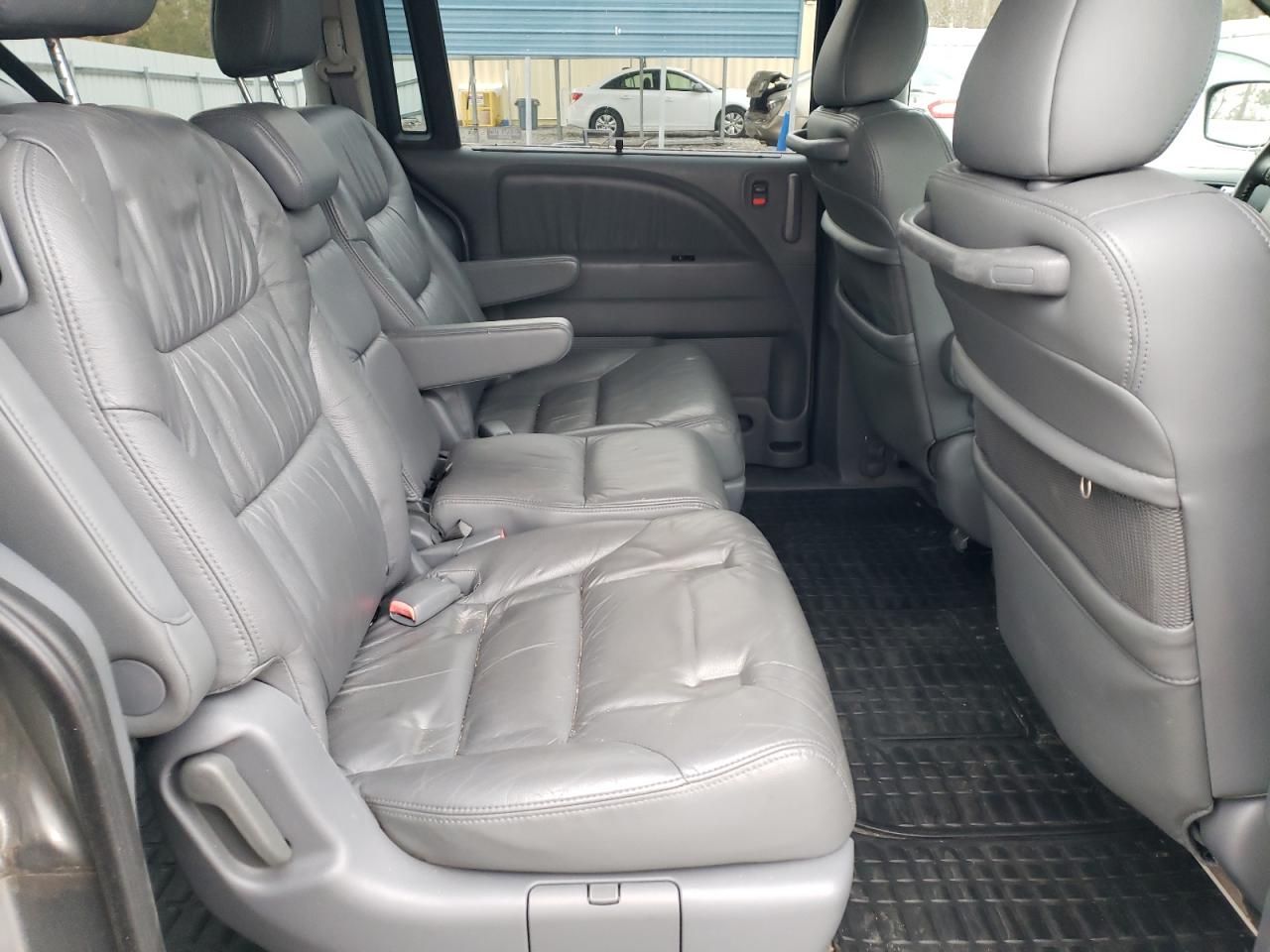 2007 Honda Odyssey - Image 11
