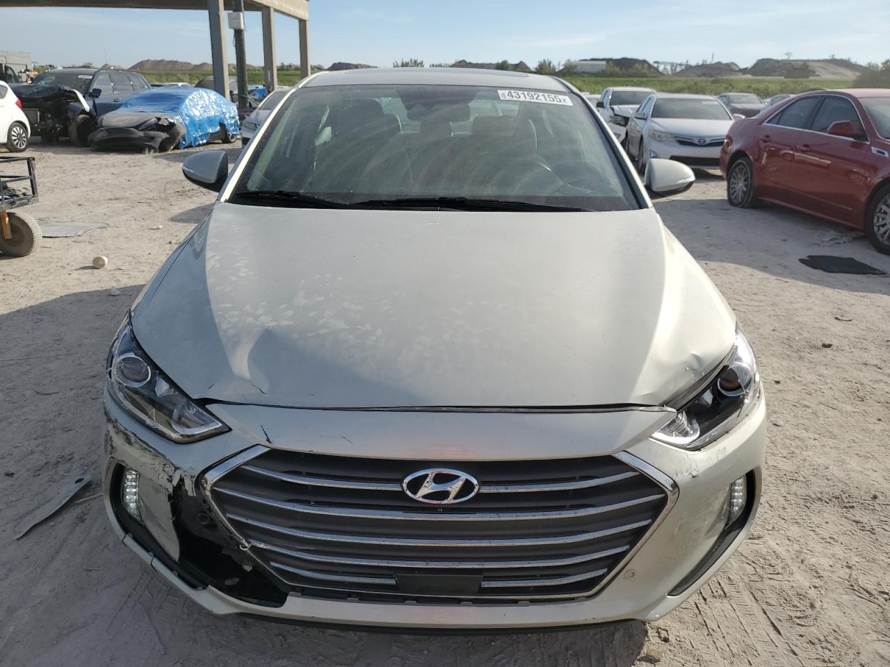 2017 Hyundai Elantra - Image 5