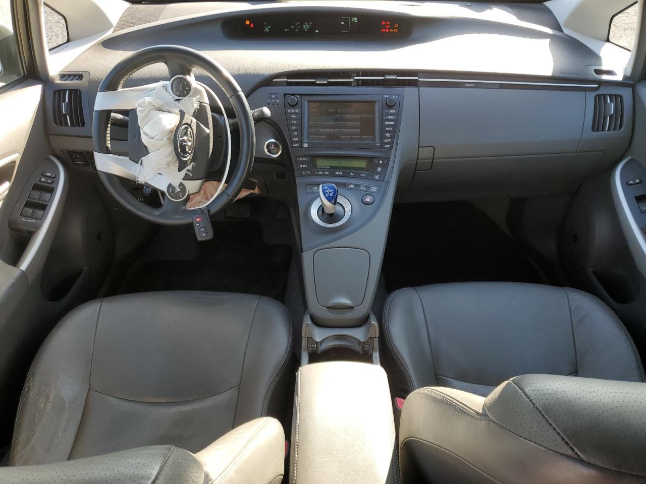 2011 Toyota Prius - Image 8