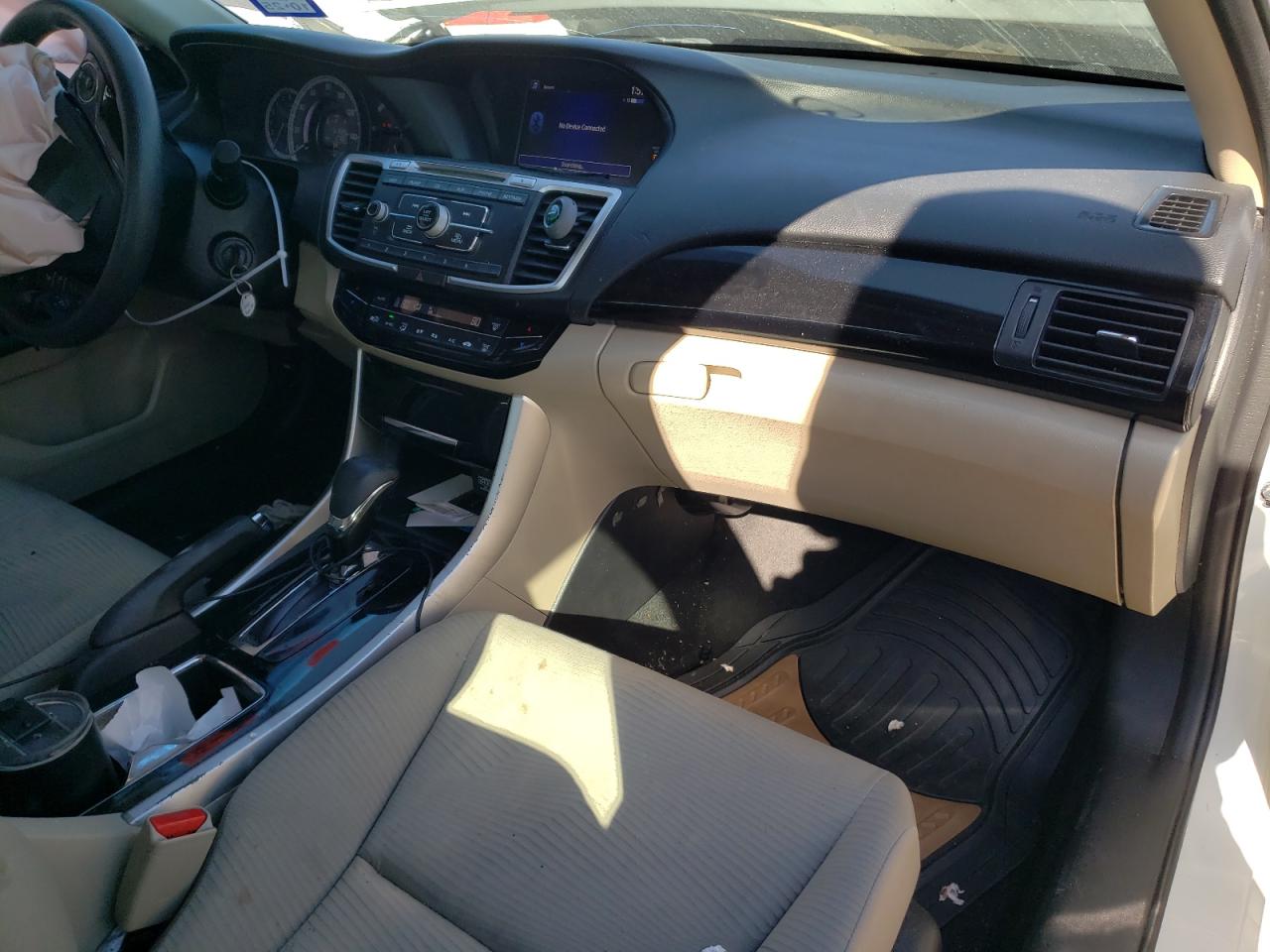 1HGCR2F37HA264274 HONDA ACCORD 2017