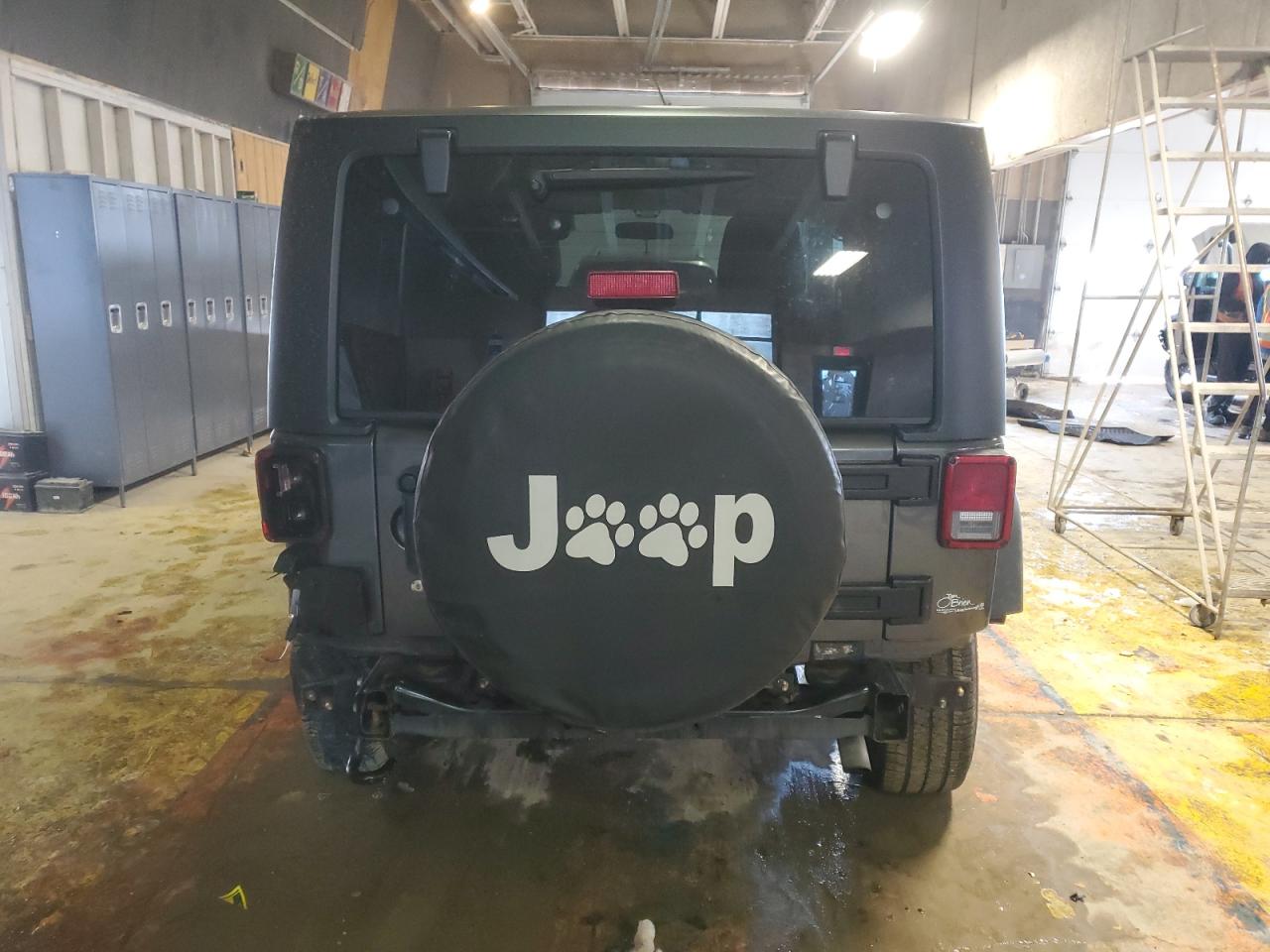 2017 Jeep Wrangler - Image 6