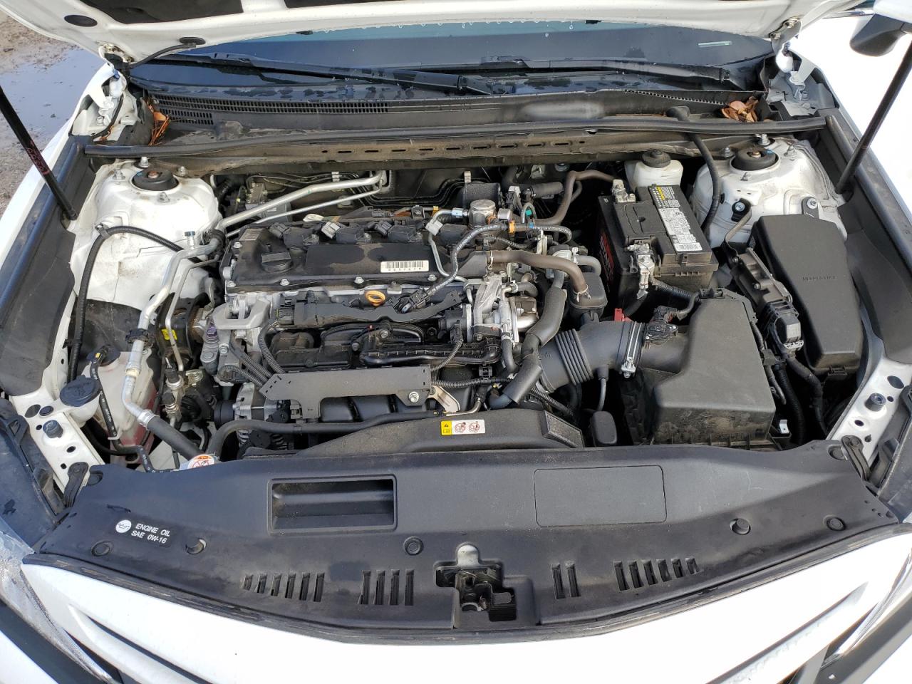 2020 Toyota Camry - Image 12