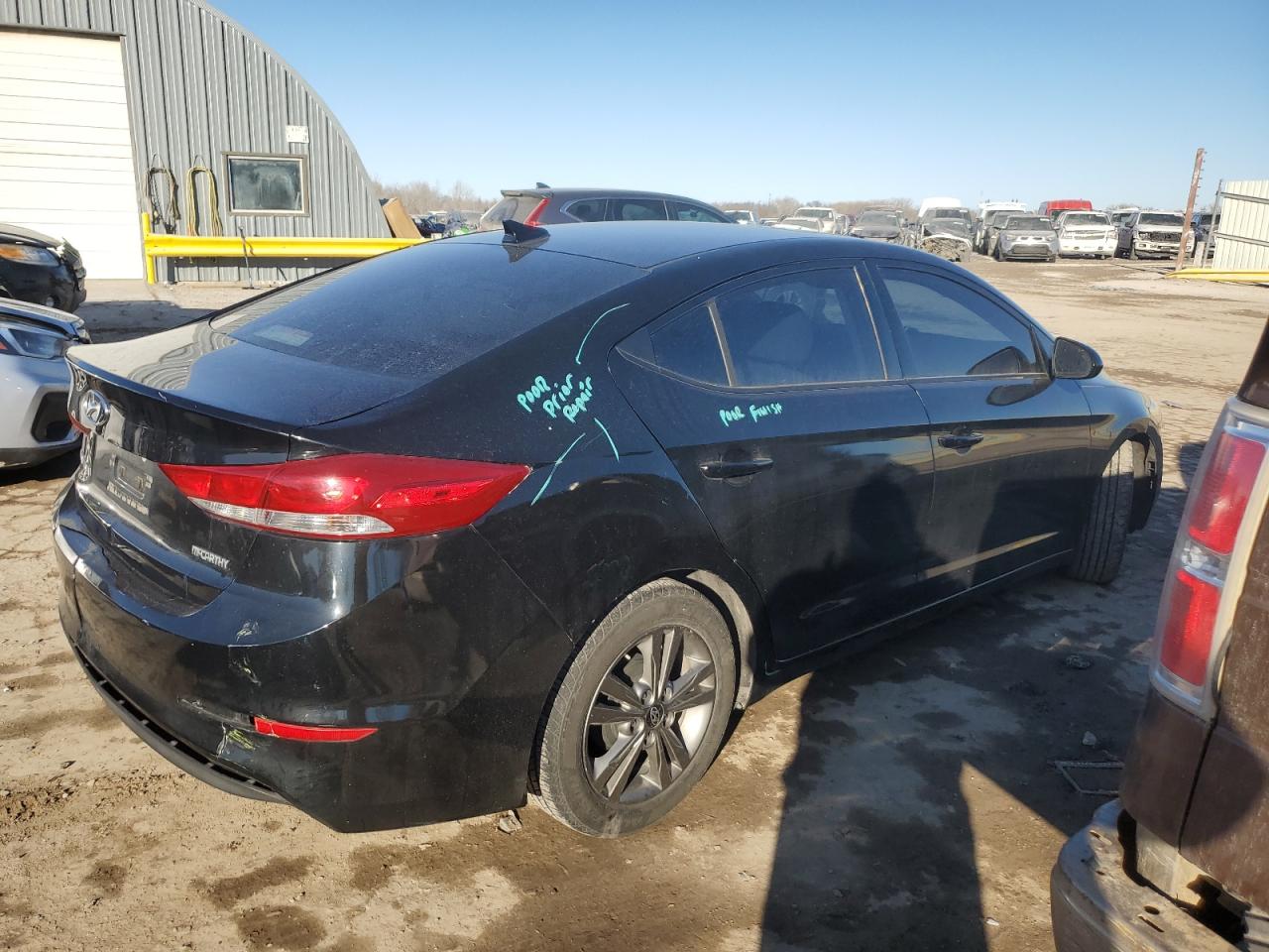 2017 Hyundai Elantra - Image 3
