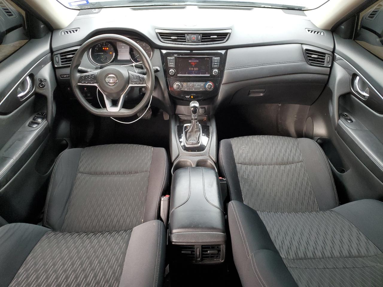 2018 Nissan Rogue - Image 8