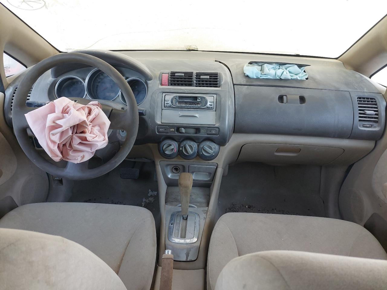 MRHGD66214P918461 - 2004 Honda City - #87786475
