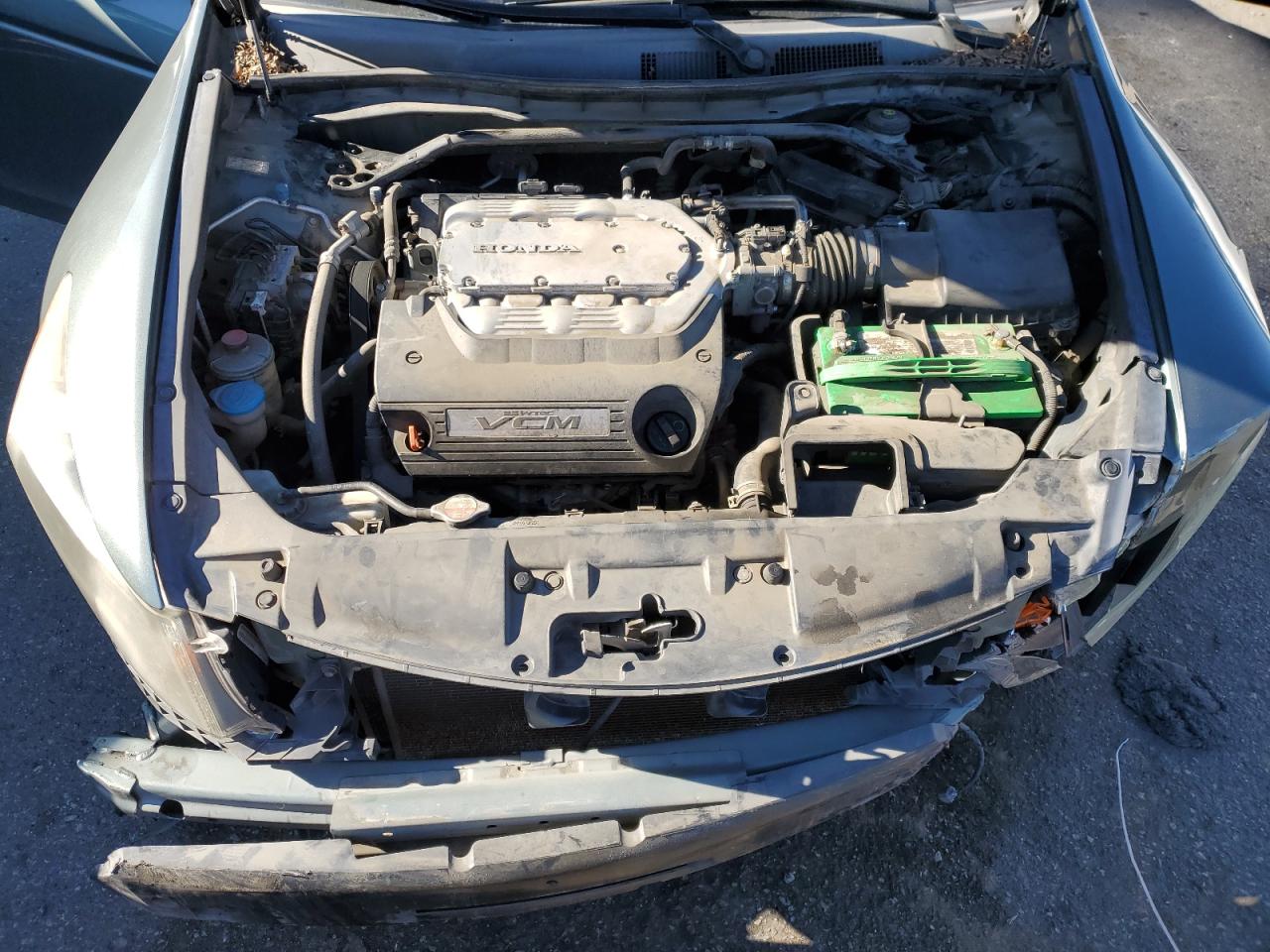 2008 Honda Accord - Image 11