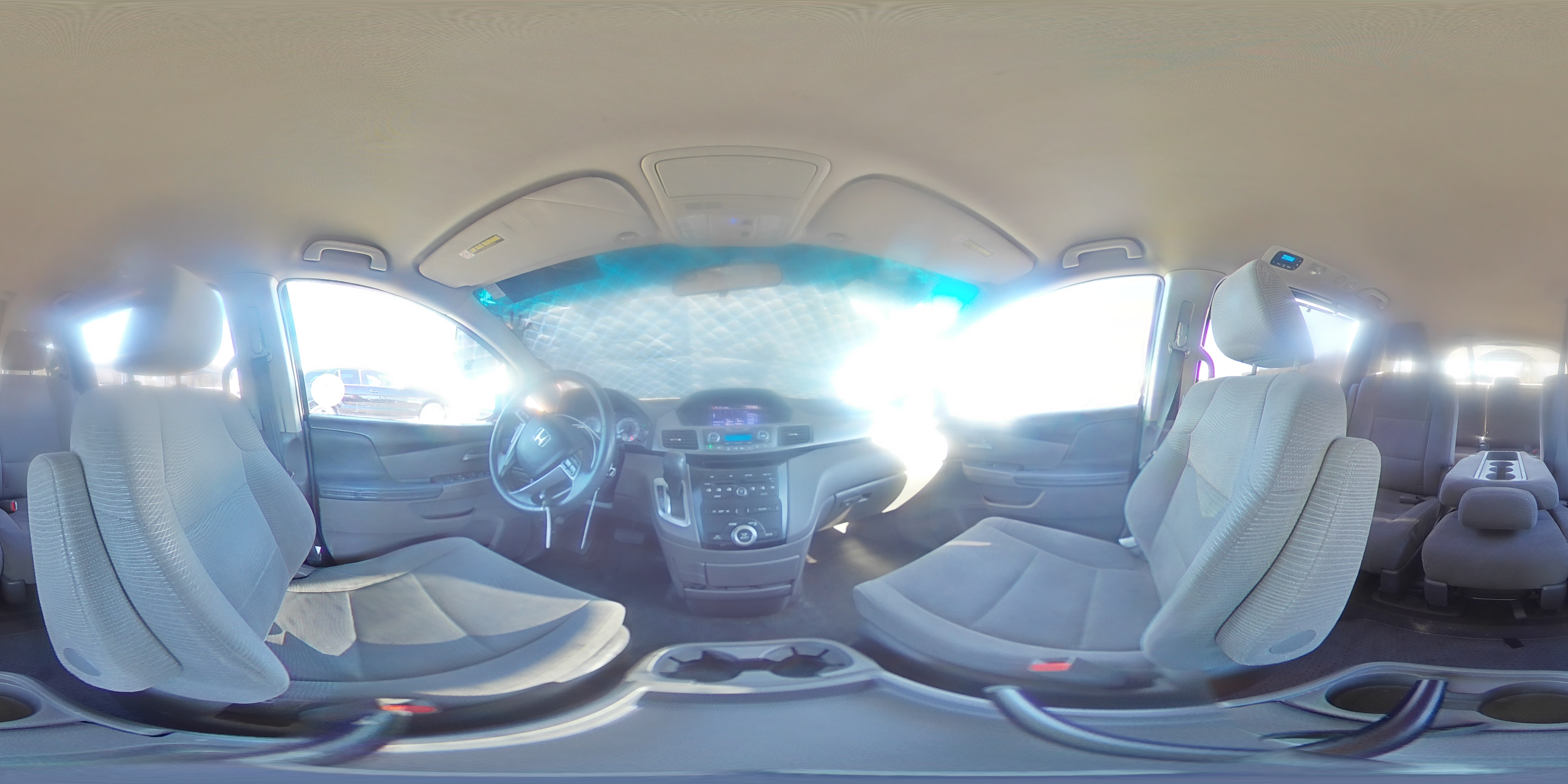 2012 Honda Odyssey - Image 14