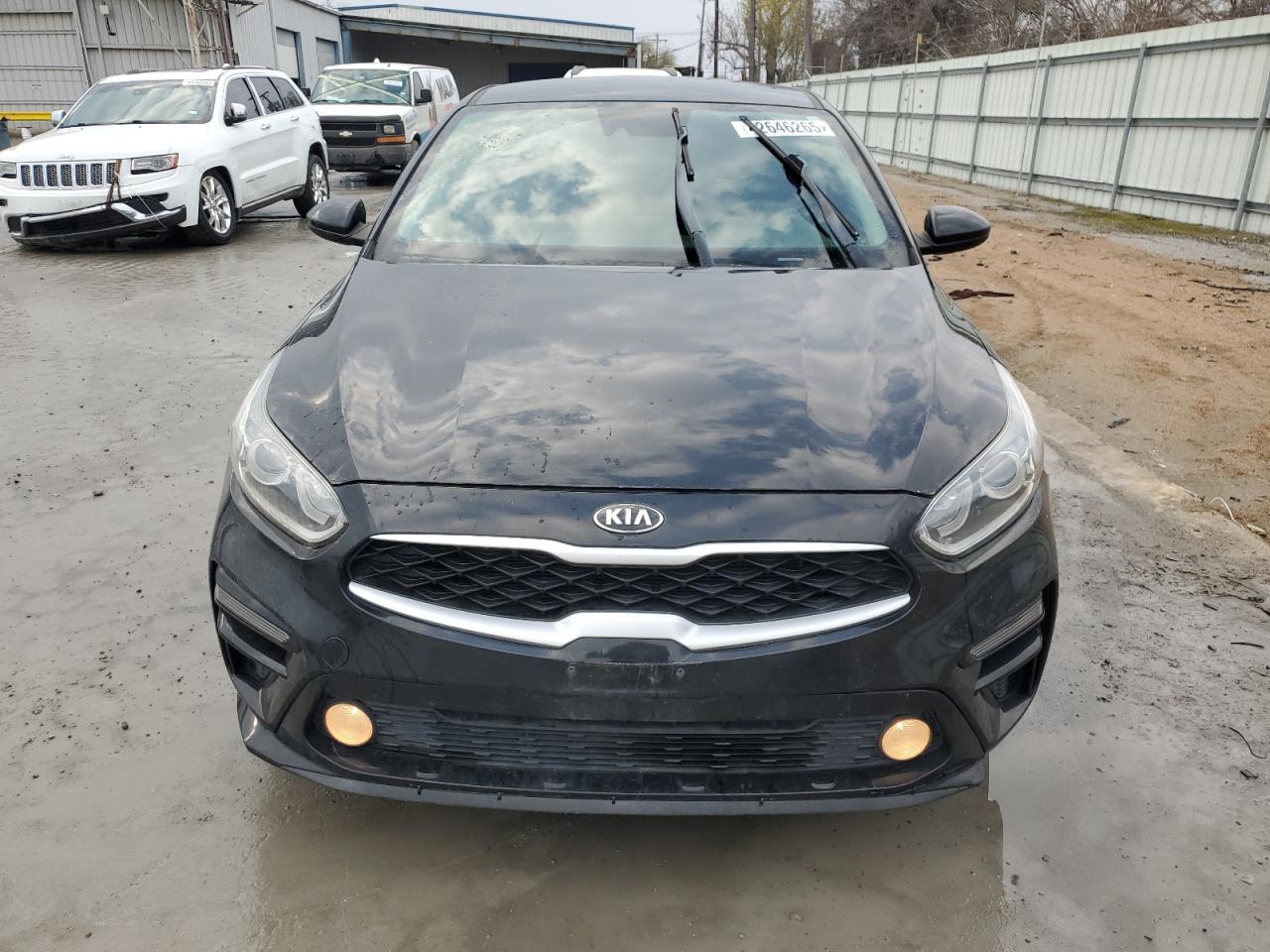 2019 Kia Forte - Image 5