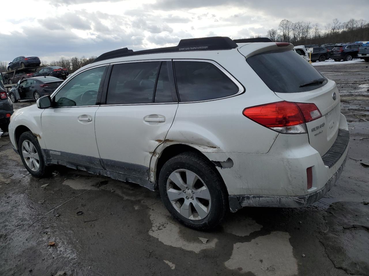 2012 Subaru Outback - Image 2