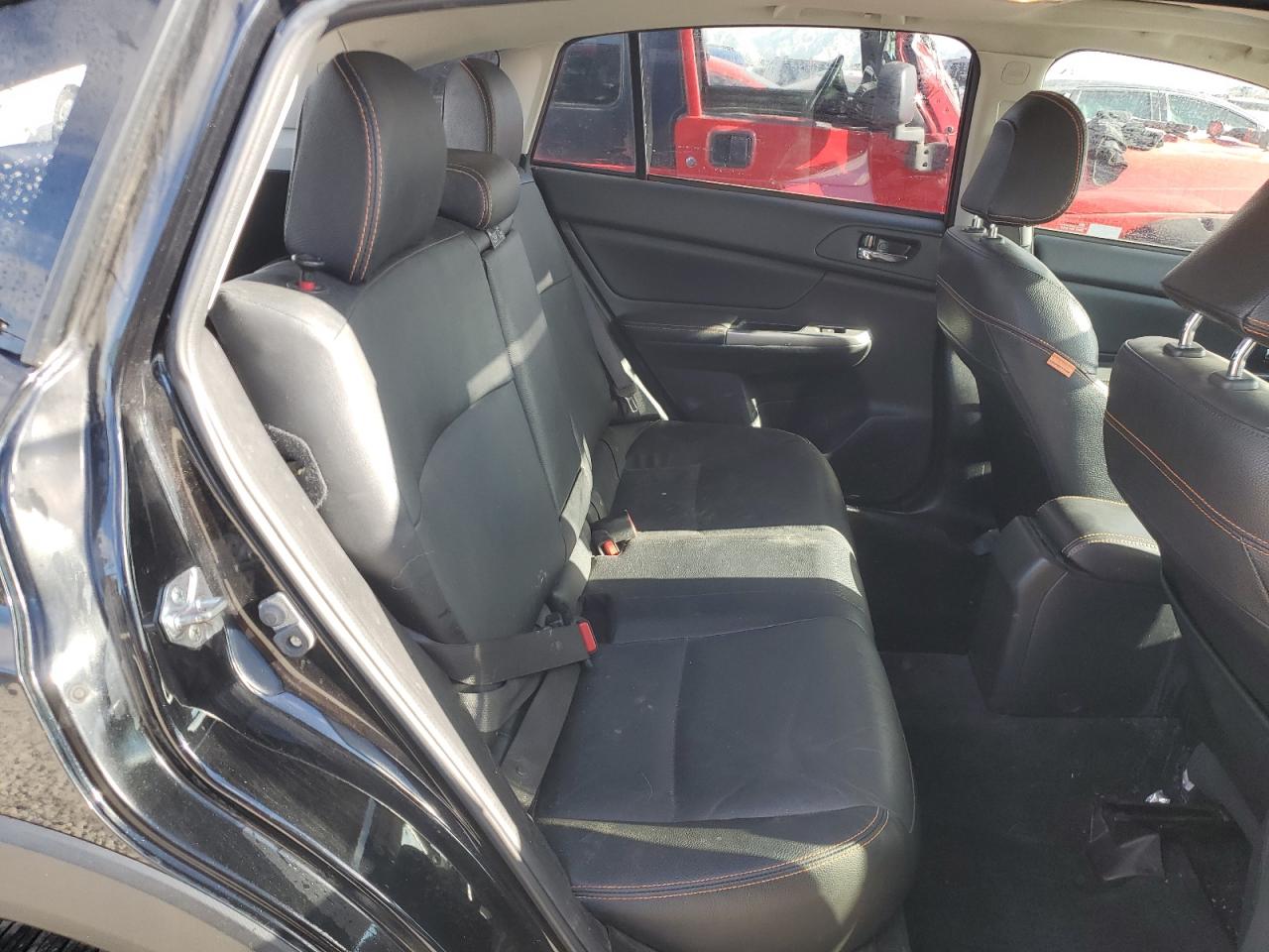 2016 Subaru XV - Image 10