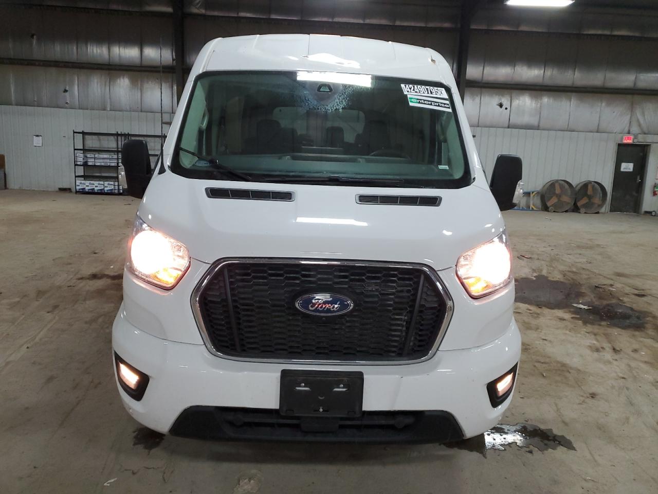 2022 Ford Transit - Image 5