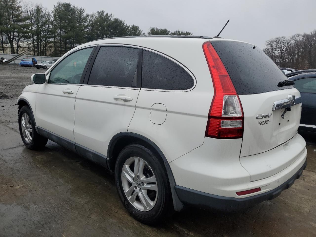 2011 Honda CR-V - Image 2