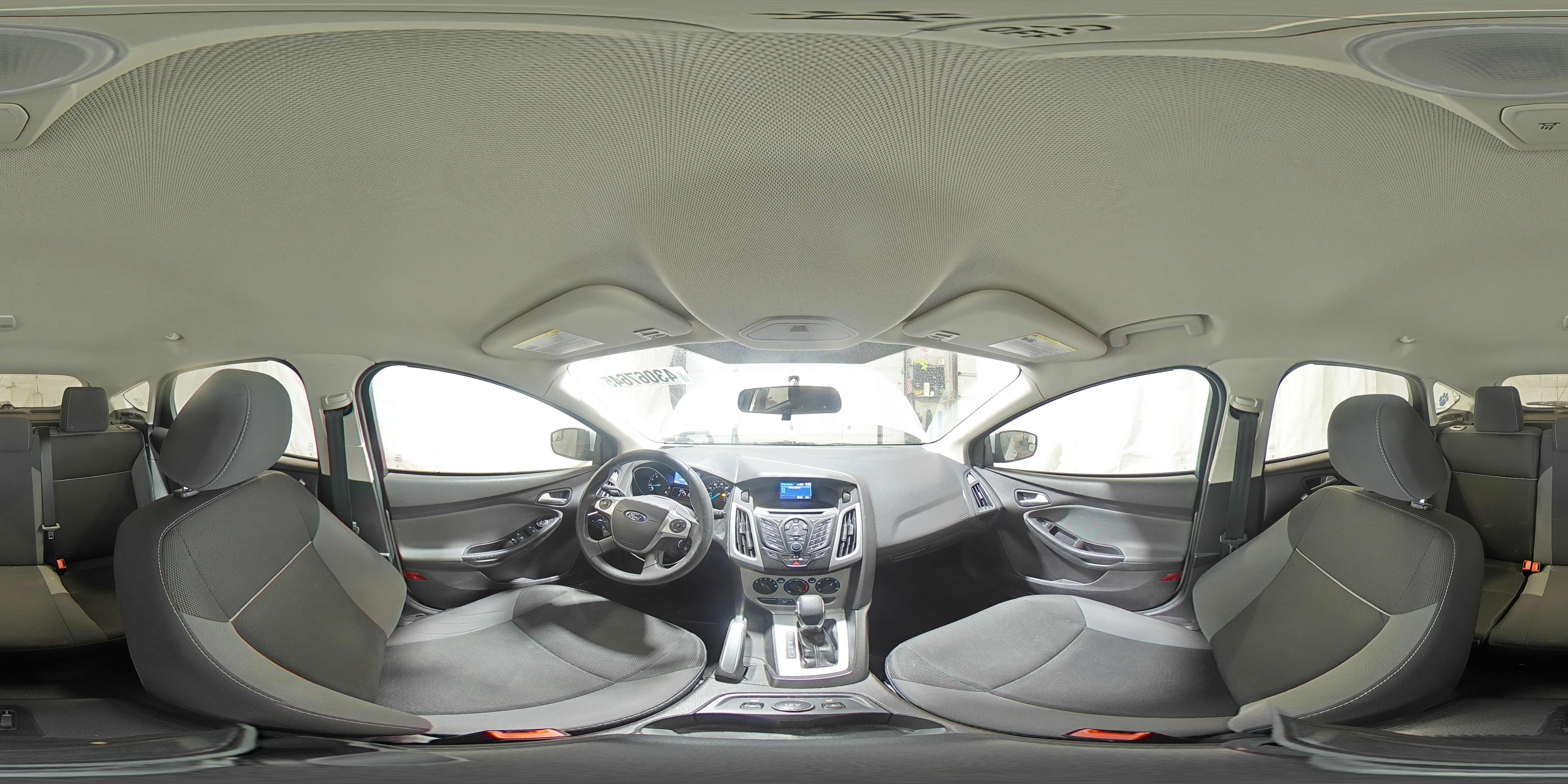 2014 Ford Focus - Image 16