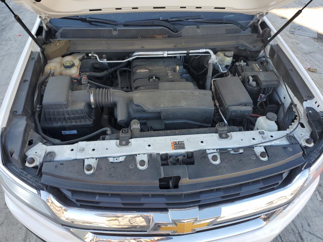 2017 Chevrolet Colorado - Image 11