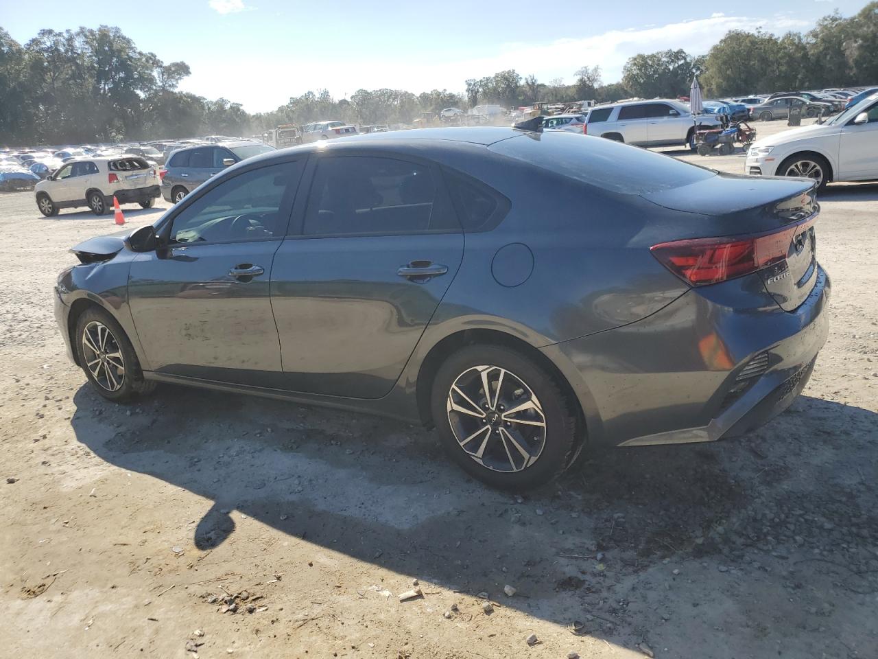 2024 Kia Forte - Image 2