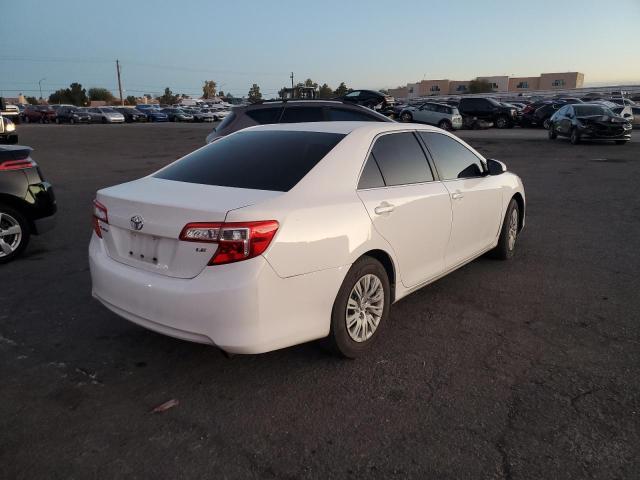  TOYOTA CAMRY 2012 Белы