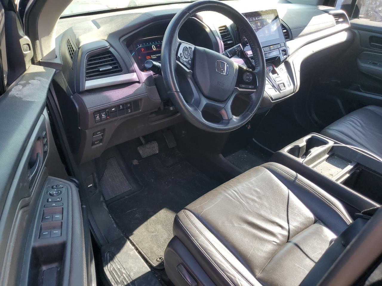 2018 Honda Odyssey - Image 8