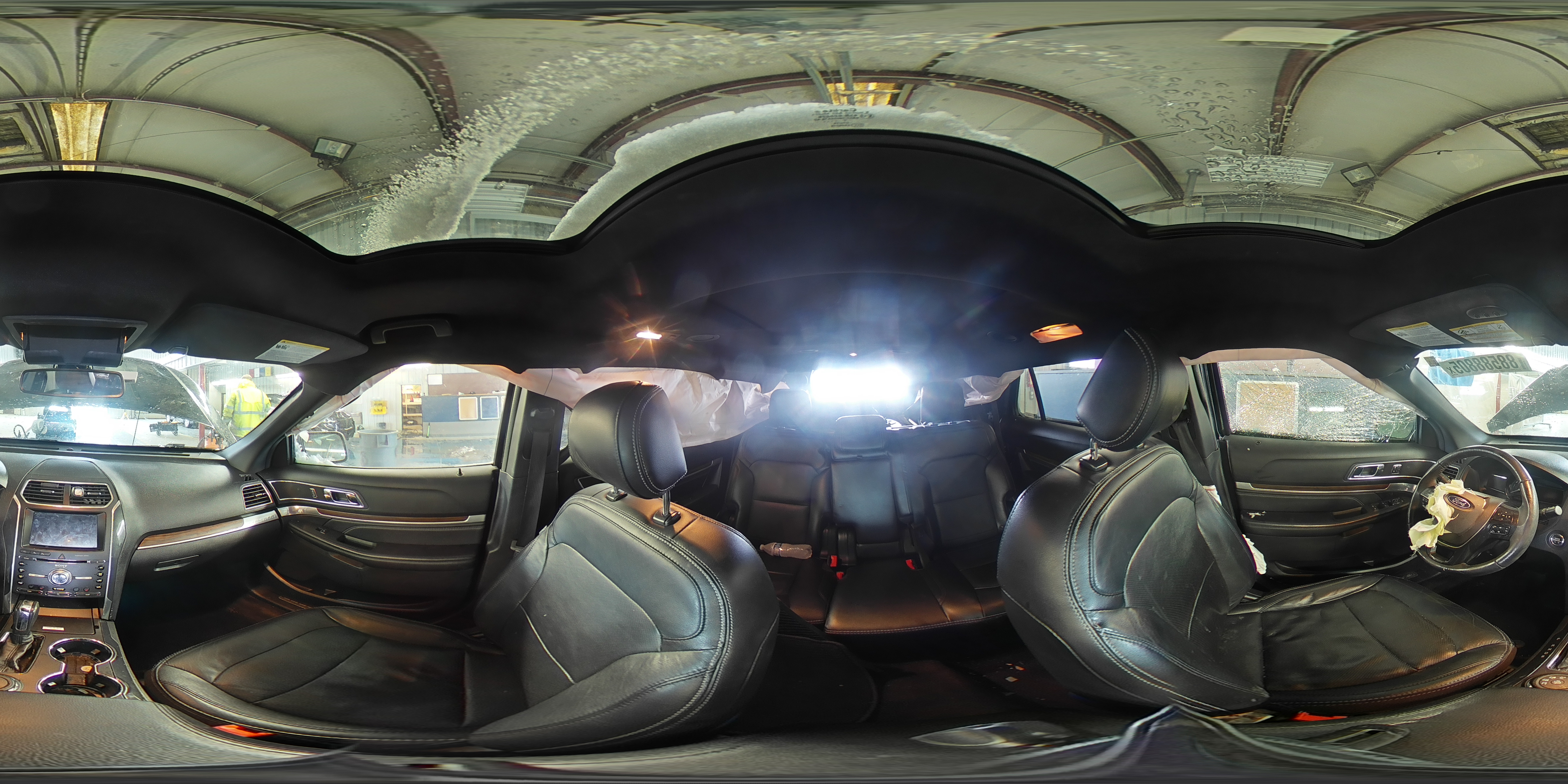 2017 Ford Explorer - Image 13