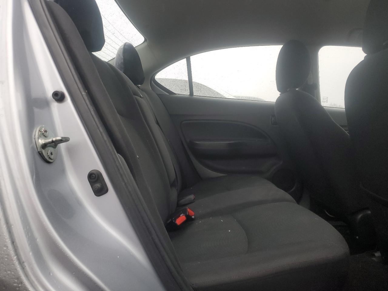 2017 Mitsubishi Mirage - Image 10