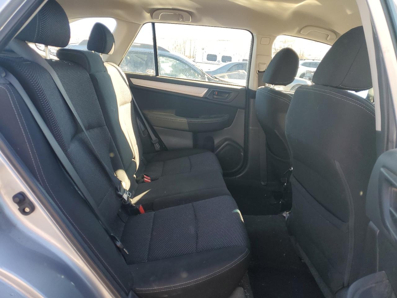 2018 Subaru Outback - Image 11