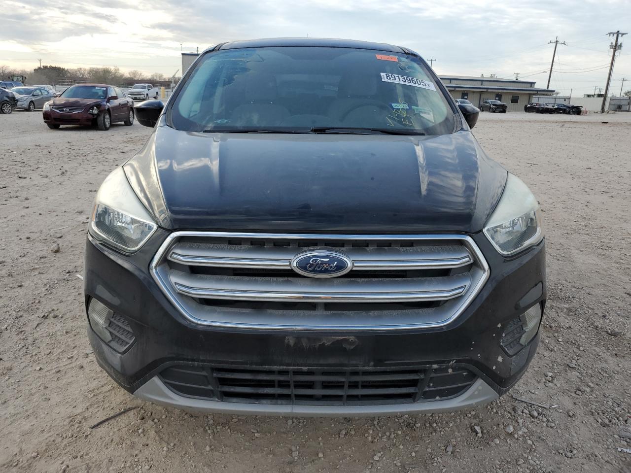 1FMCU0G91HUB04583 FORD ESCAPE 2017
