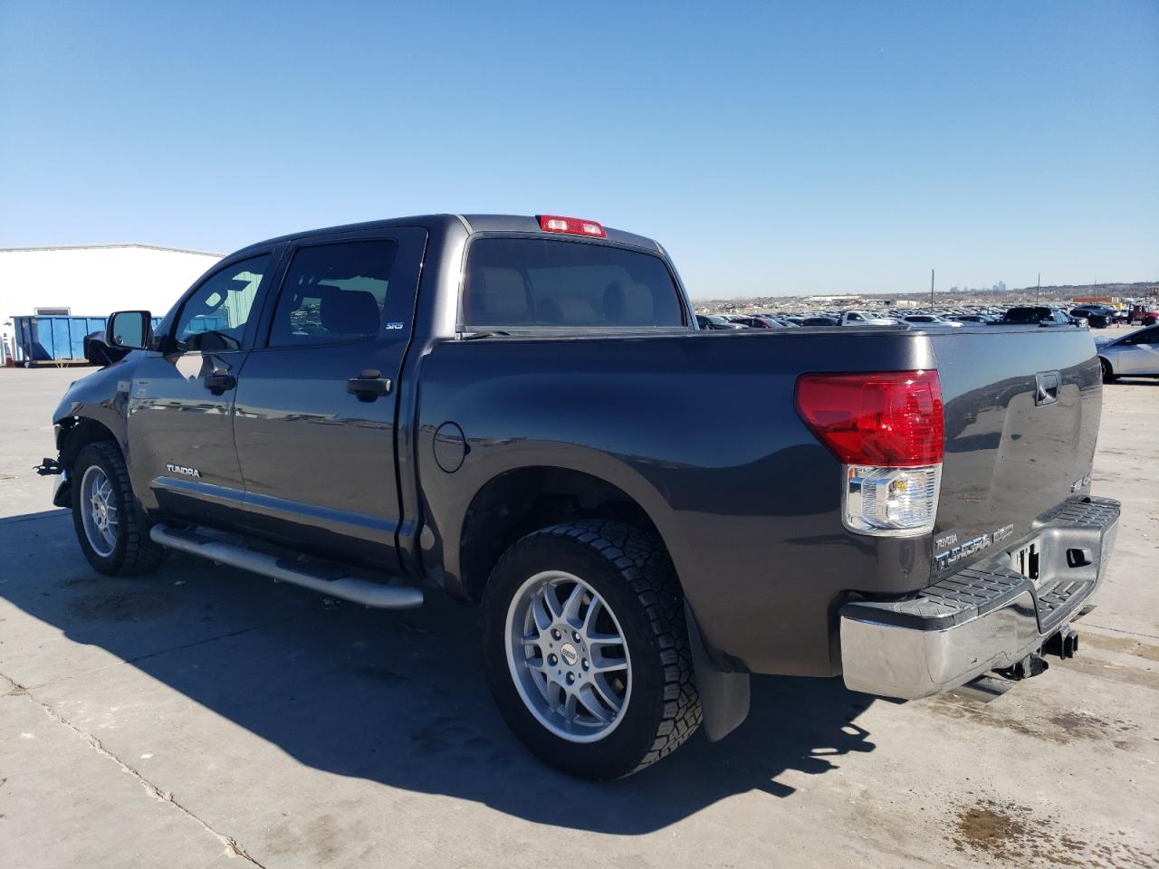 2011 Toyota Tundra - Image 2