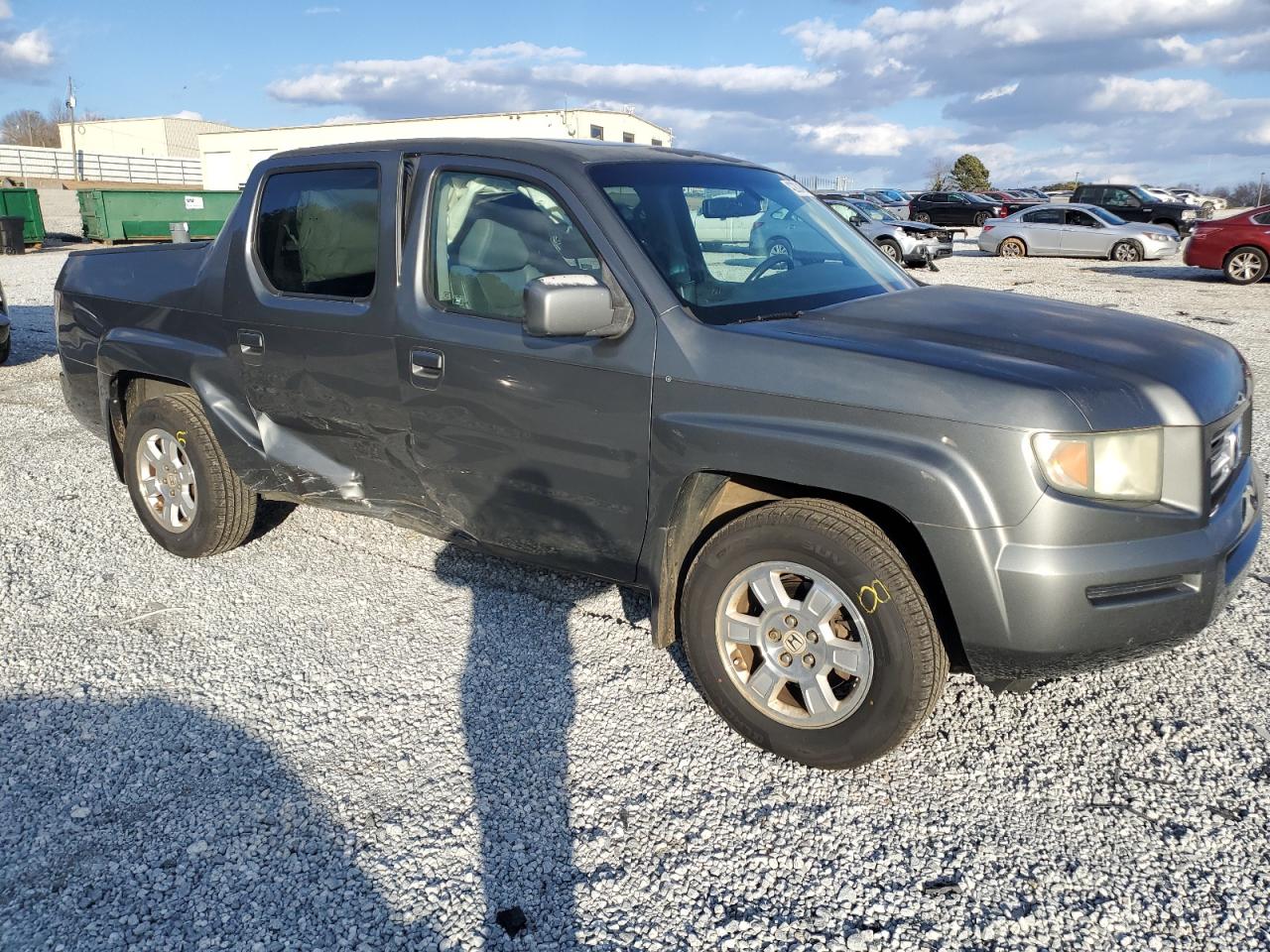 2008 Honda Ridgeline - Image 4