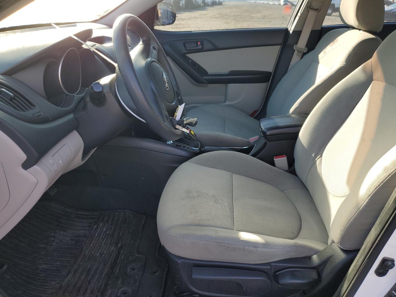 2011 Kia Forte - Image 7