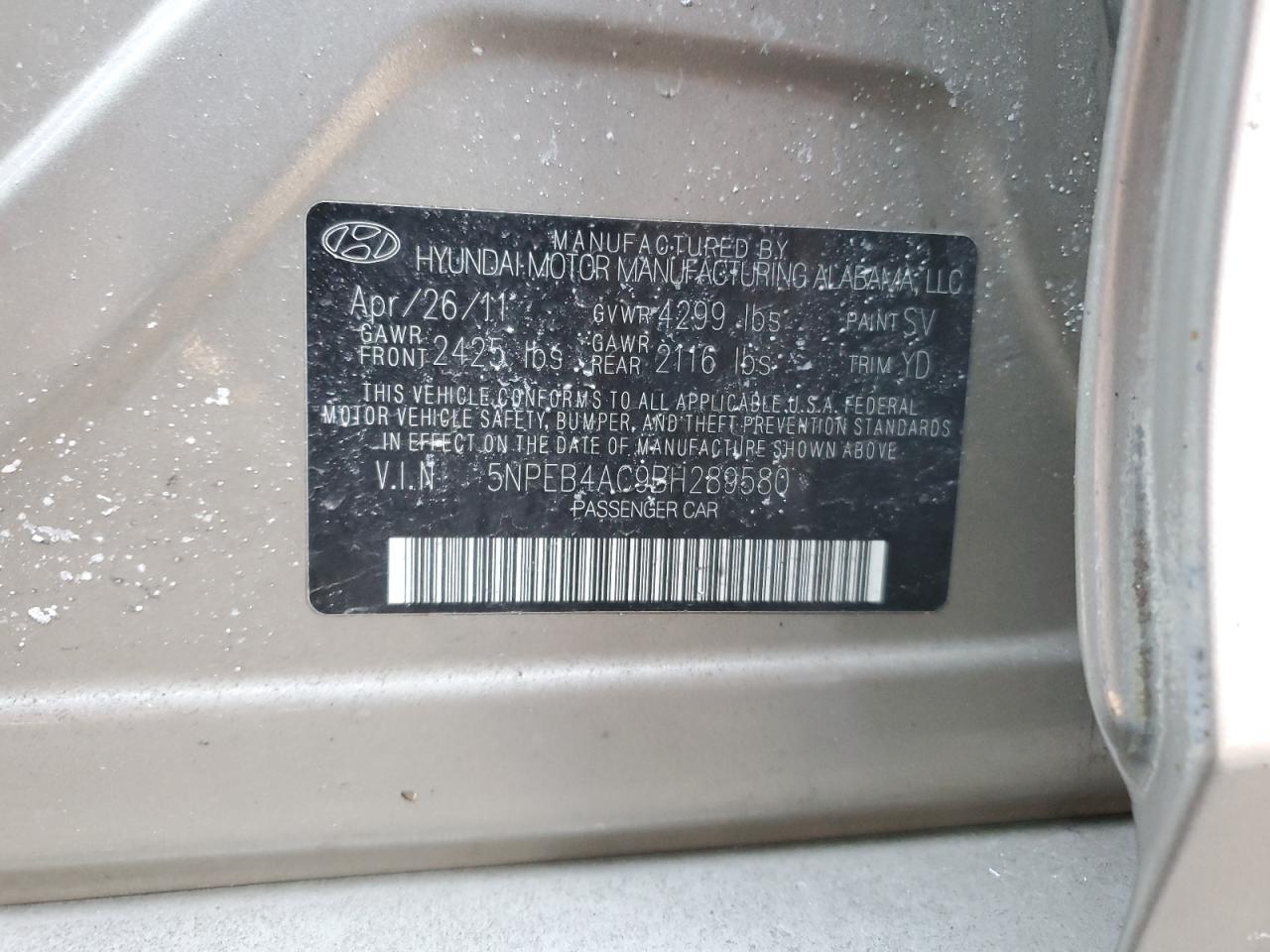 2011 Hyundai Sonata - Image 12