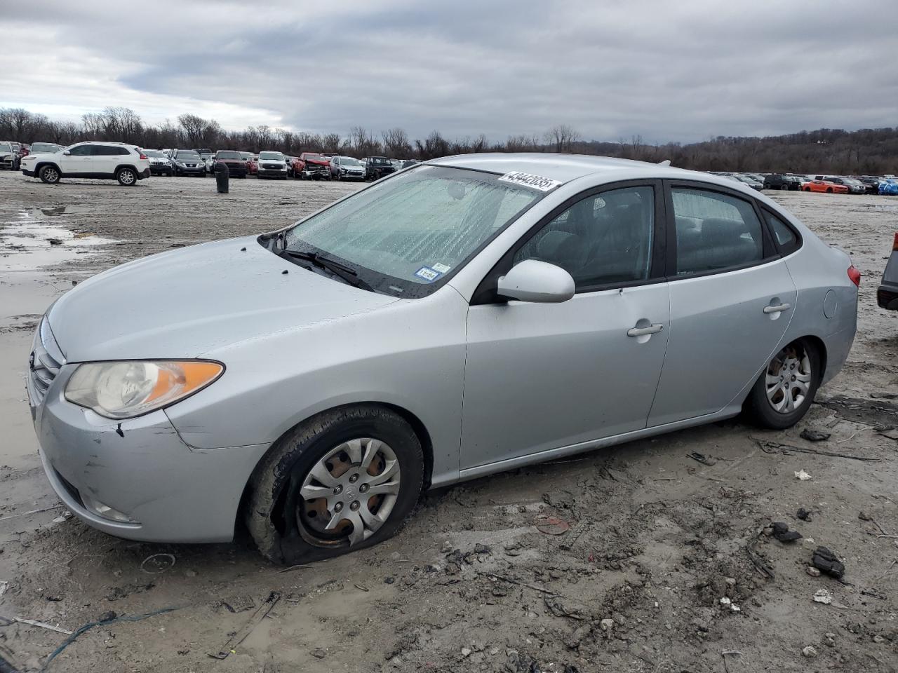 2010 Hyundai Elantra - Image 1