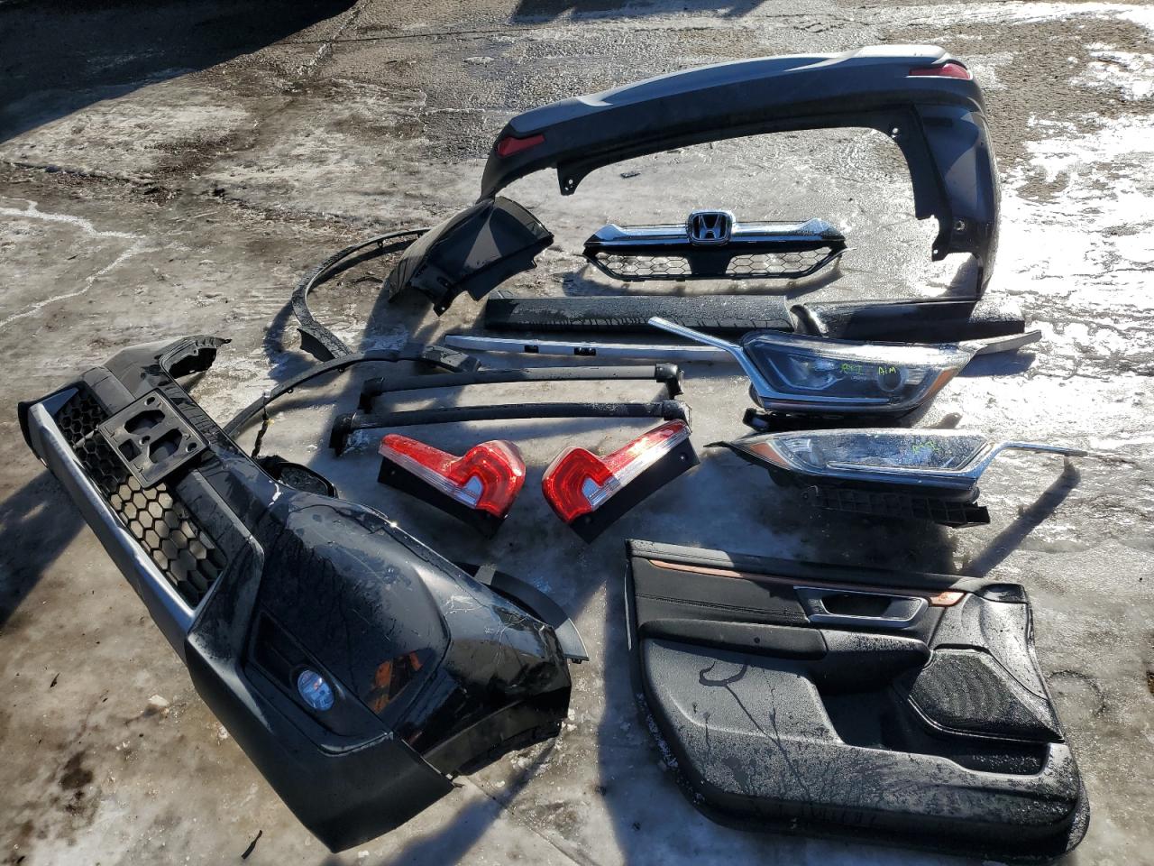 2018 Honda CR-V - Image 13