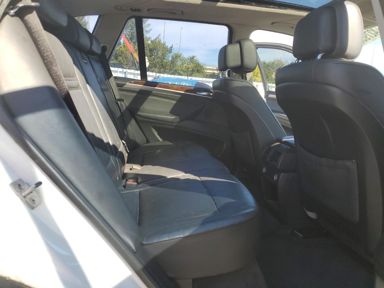 2012 BMW X5 - Image 11