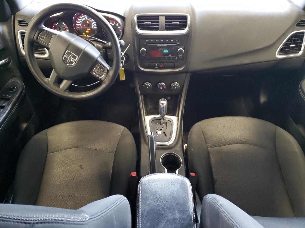 2014 Dodge Avenger - Image 8