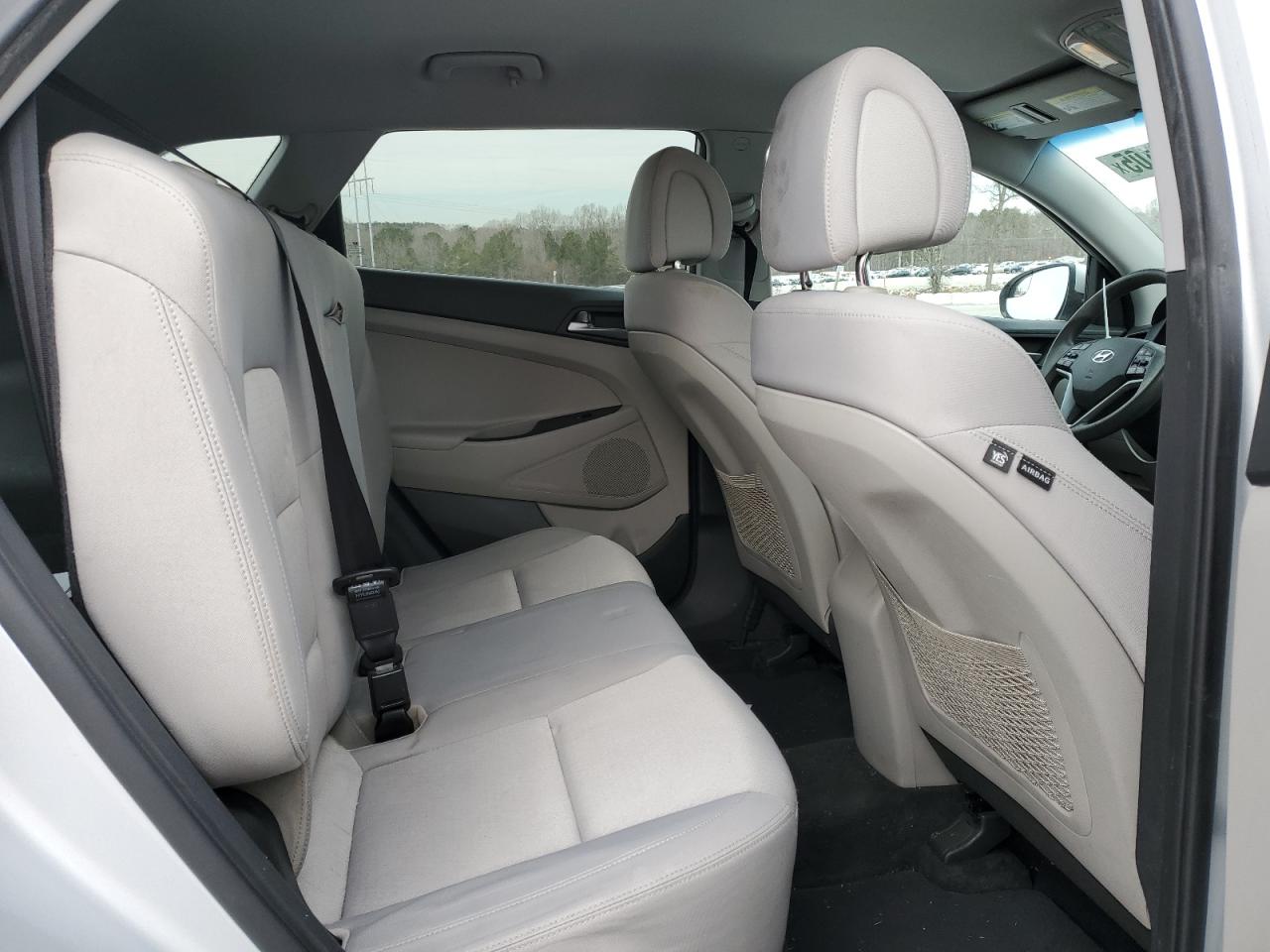 2017 Hyundai Tucson - Image 11