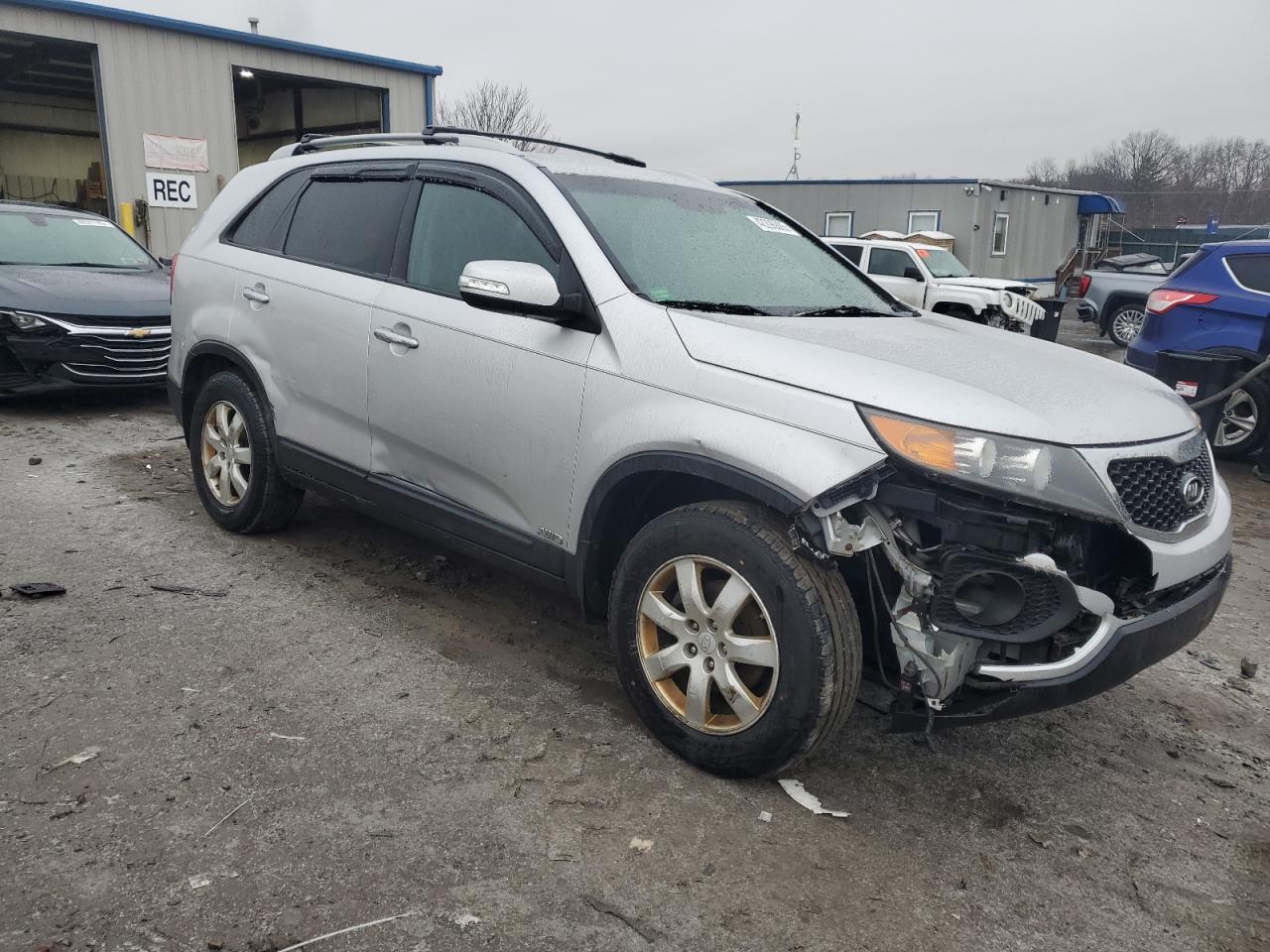 2012 Kia Sorento - Image 4