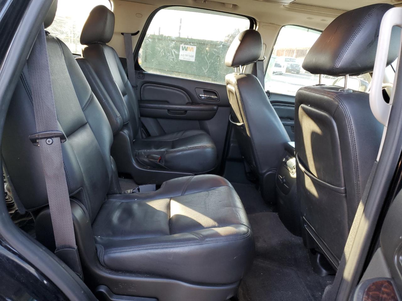 2012 GMC Yukon - Image 11